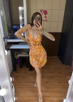 Легкое платье