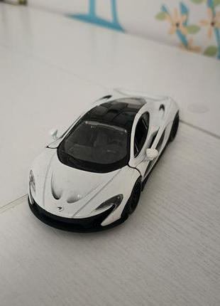 Продам металлическую машинку