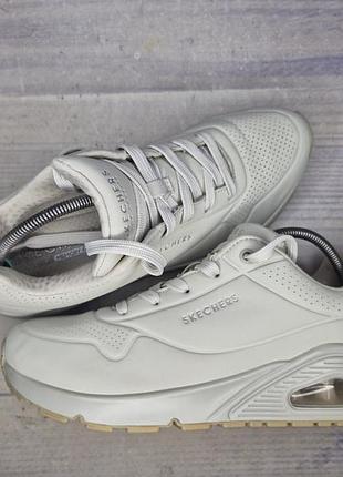 Кроссовки skechers