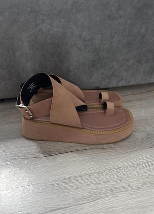 Босоніжки сандалі asos 40р