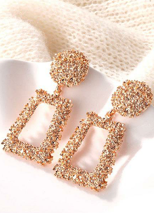 Сережки під червоне золото