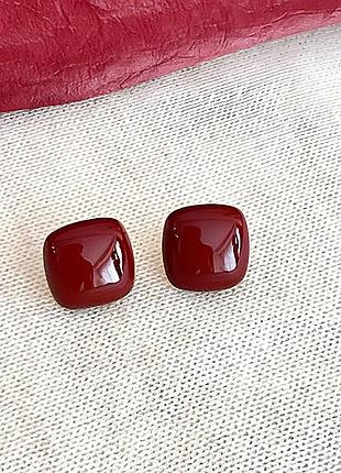 Сережки бижутерия бордовые гвоздики