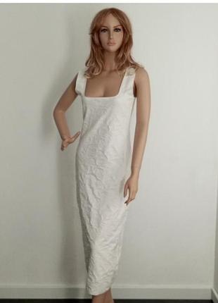 Довга сукня zara,нова з випуклими квітами
