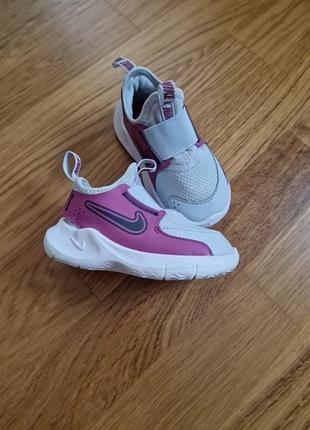 Кроссовки nike / размер 22 оригинал