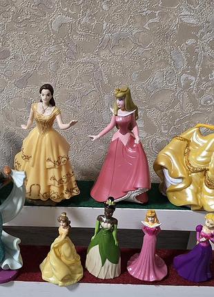 Колекційні фігурки принцес disney.