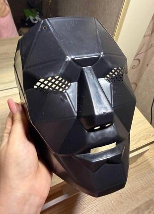 Маска ведущего игра в кальмара