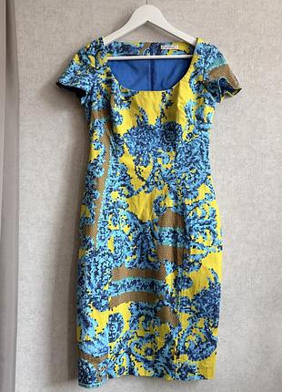 Яркое платье versace collection