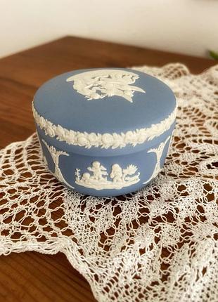 Вінтажна шкатулочка wedgwood