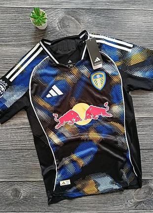 Футболка adidas (xs-s розмір)