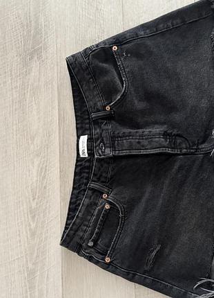 Жіночі шорти zara