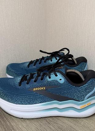 Кросівки brooks ghost max 2