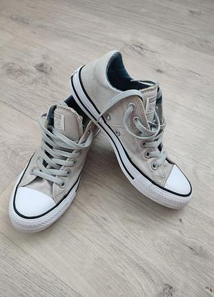 Кеди converse, кеди до школи
