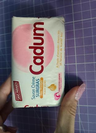 Крем-мило cadum savon crème surgras, призначене для сухої шкіри.