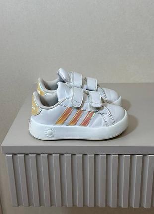 Кросівки adidas •розмір 25(15,5 см)