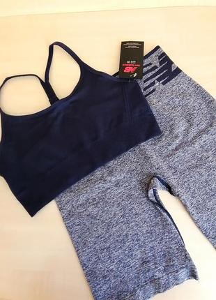 Спортивний комплект new balance.