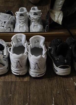 Продаю взуття new balance і stille і футболні  бутци