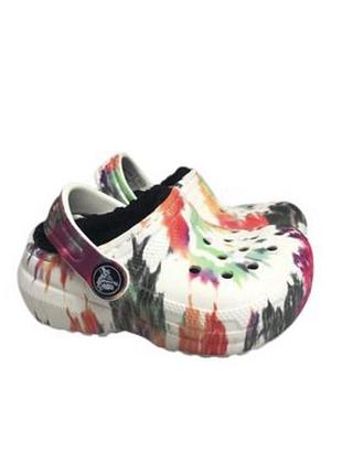 Дитячі крокси утеплені crocs classic lined tie dye clog