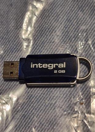 Флешка 2 гб integral 6.96/20.8 синя інтеграл phison ps2251-31 ps2231