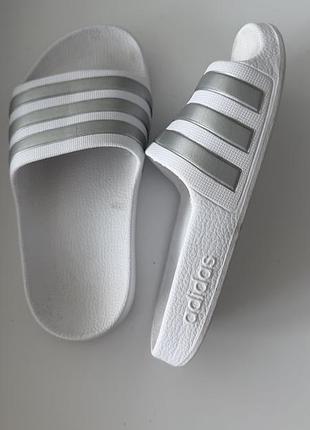 Шльопки adidas