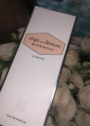 Парфумована вода givenchy ange ou demon le secret