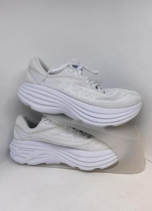 Кроссовки женские hoka bondi 8 white 1127952-wwh
оригинал, очень красивое состояние,сток