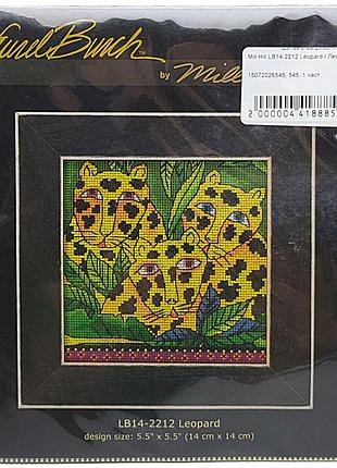 Б/у mill hill lb14-2212 leopard / леопард