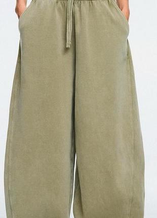 Штани bershka
