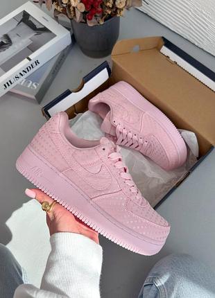 Стильні жіночі кросівки nike low valentine`s day pink