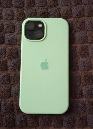Продаю свой iphone 15