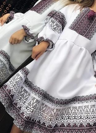 Вишиванка на дівчинку