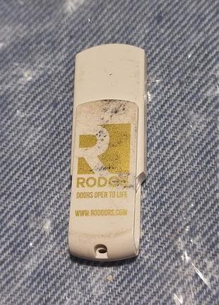 Флешка 8 гб rodos doors 4.25/26.3 белая