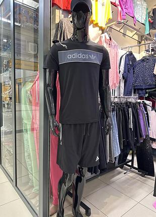 Футболка чоловіча тканина холодок та шорти  плащевка фірма adidas.