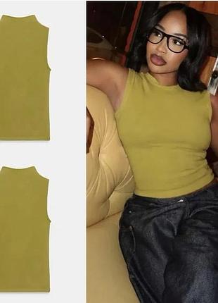 Майка в оливкову кольорі від zara