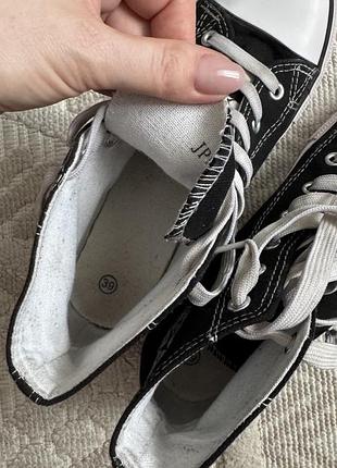 Кеди convers 8