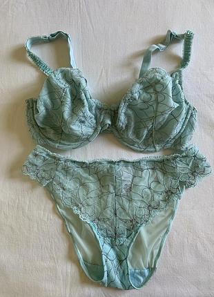 Шикарний комплект бiлизни м,ятного кольору