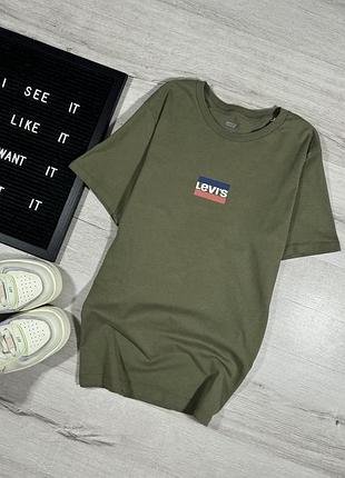 Футболка з лого levis