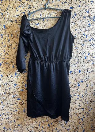 Сукня сатинова чорна