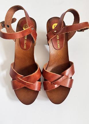Босоніжки шкіряні river island
