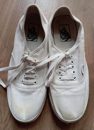 Белые кеды vans