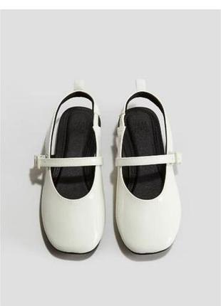 Босоніжки h&m молочного кольору hm