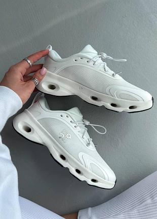 Стильные женские кроссовки on cloudsolo x loewe white