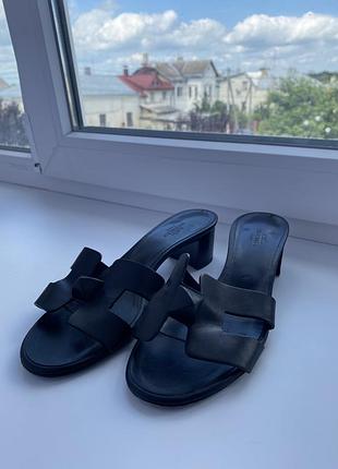 Шльопанці оригінал hermès