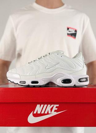 Чоловічі кросівки nike air max plus tn white
