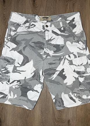 Військові камуфляжні чоловічі шорти-карго wrangler authentics army military work utility m