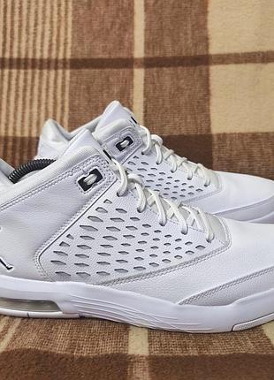 Чоловічі кросівки jordan