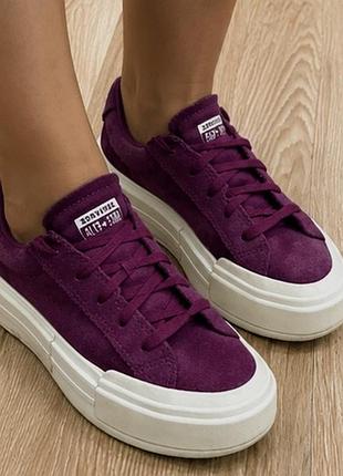 Жіночі кеди converse chuck taylor lift platform