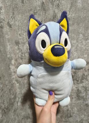 Оригинальный блуи мягкая игрушка squishmallows hugmees bluey сквишмоллоу 30 см