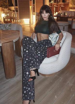 Джинси chanel темні сірі з різнокольоровими деталями