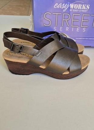Босоніжки easy street 43-44 розмір
