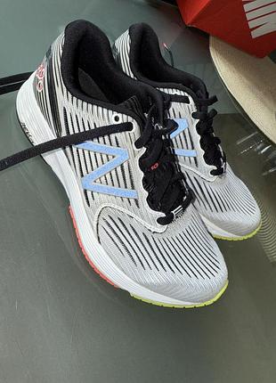 New balance 890 v6 кросівки